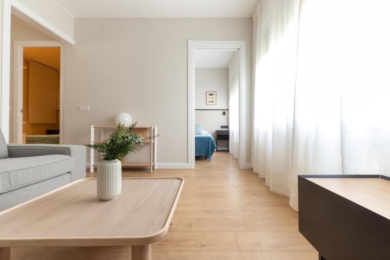 Atica Apartments - By Weflating Барселона Екстер'єр фото